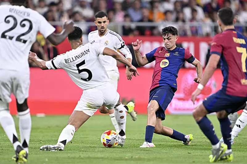 برشلونة
